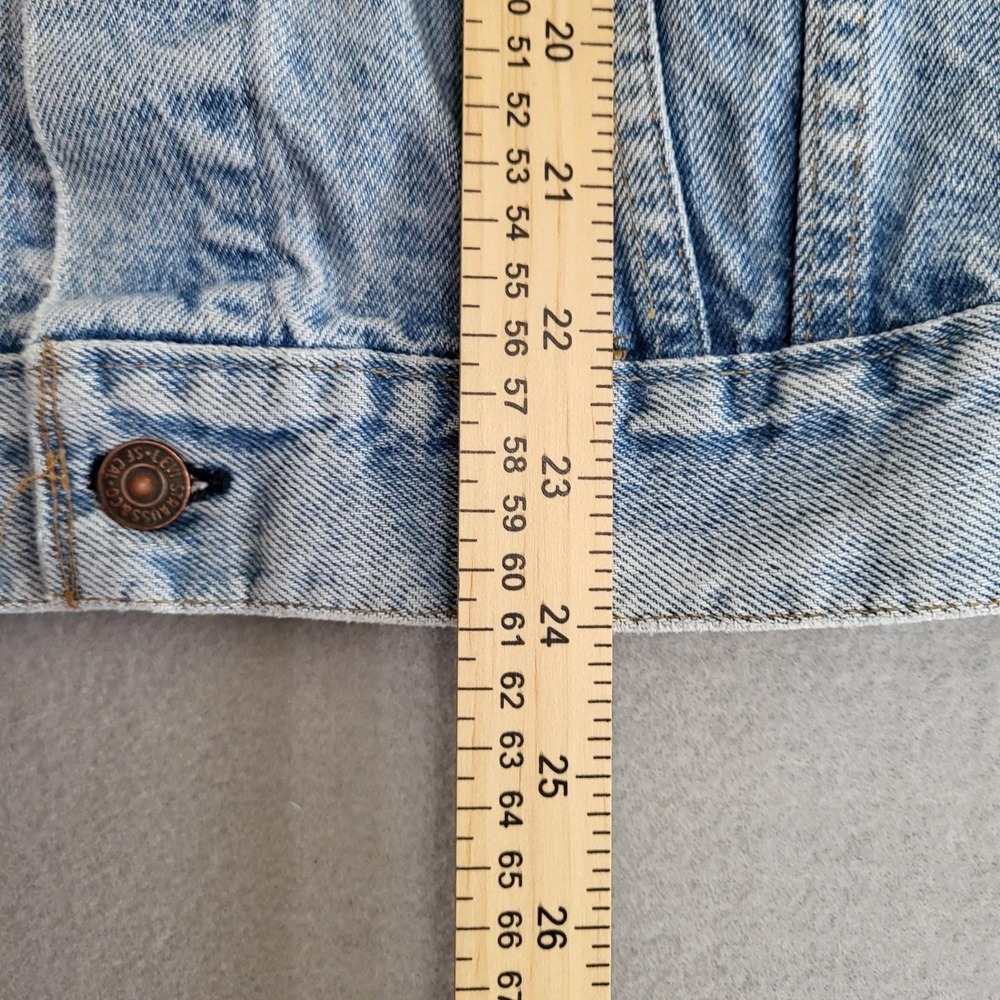 VTG Levi's Denim Blue Jean Trucker Jacket Made In USA Distressed Thrashed - Picture 11 of 13